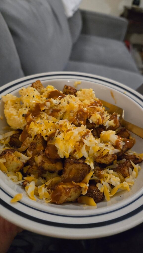 My go-to dinner when I don't have many calories left. Don't sleep on potatoes! ~280 calories