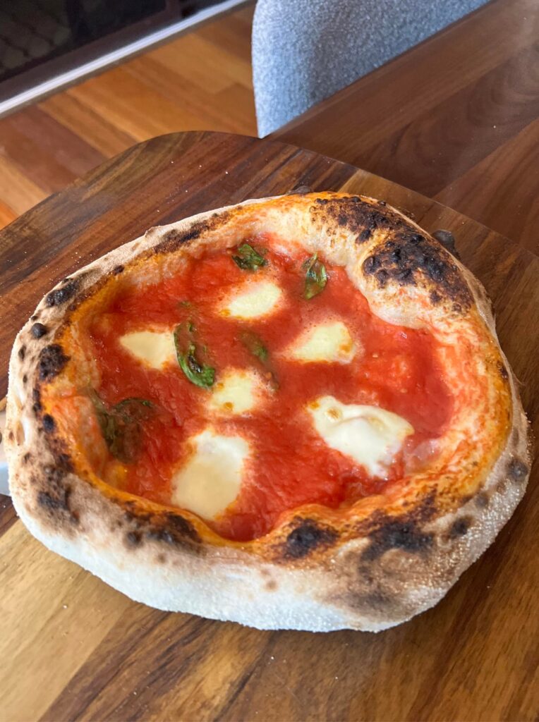 Pizza Margherita – 50% Poolish Pizza Margherita - 50% Poolish
