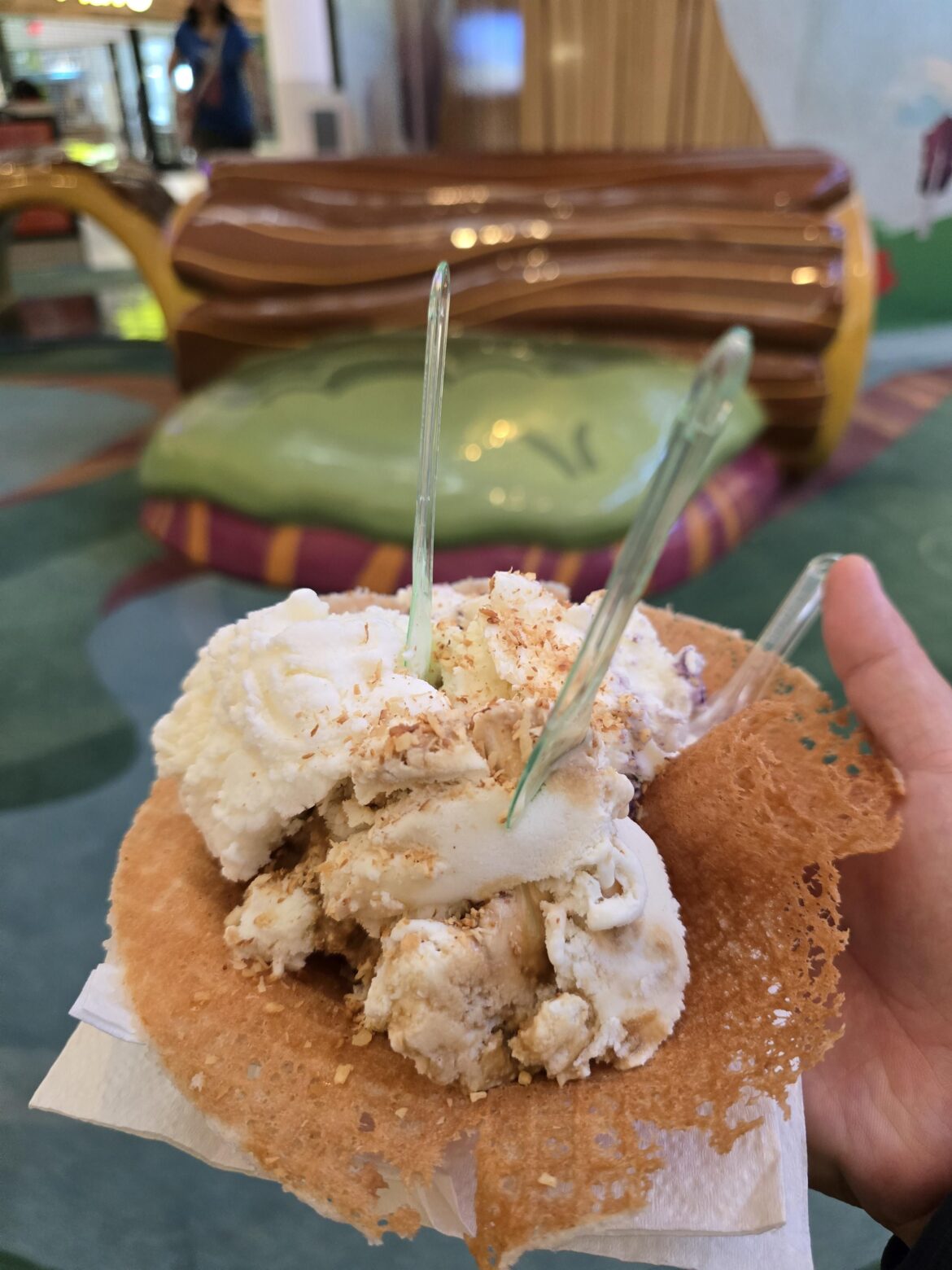 Moom Maam Thai Gelato in Del Amo Mall