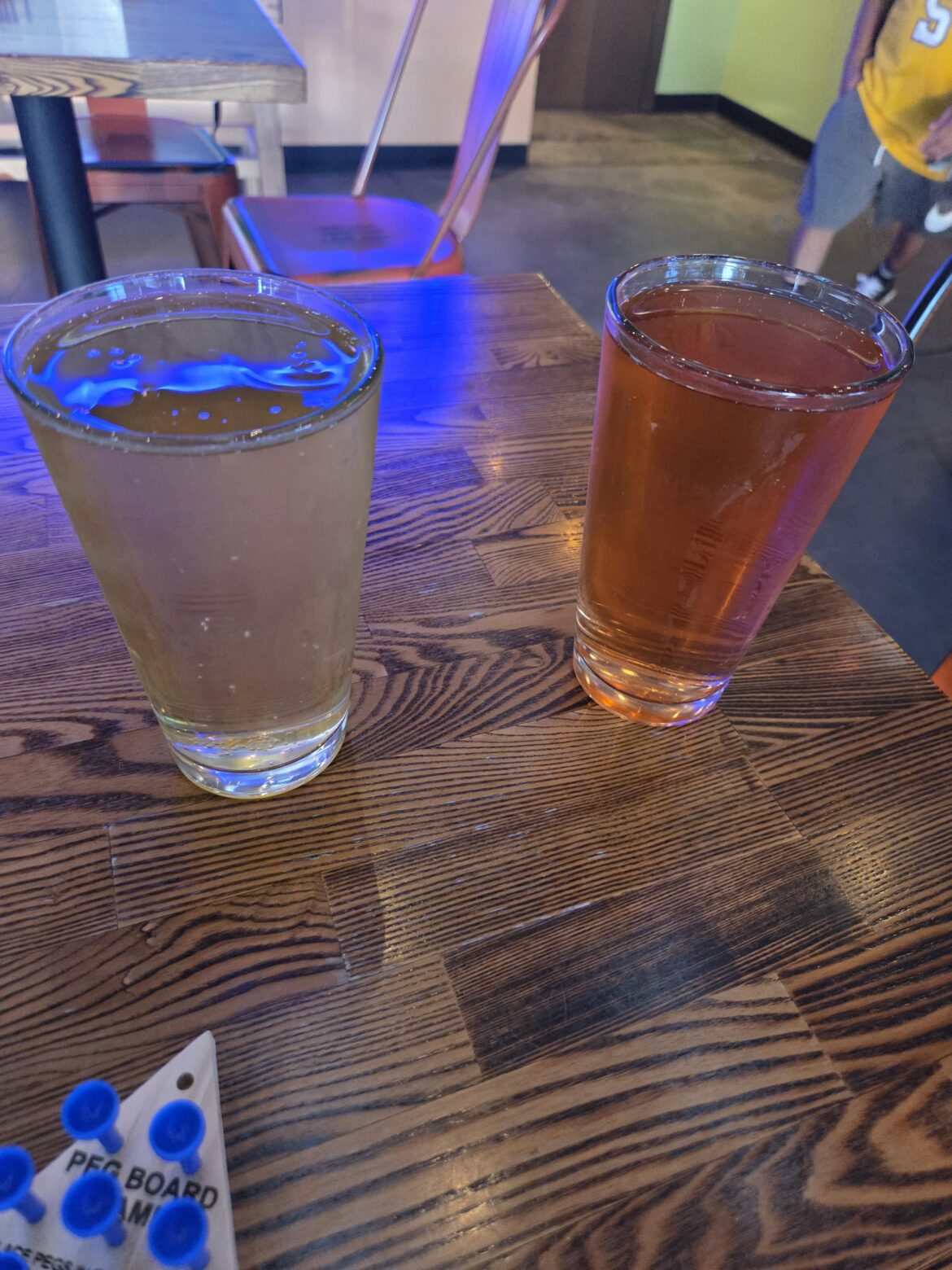 Awesome hard cider at So Cal Vibes Co. brewery / taproom on Main Street in Gardena