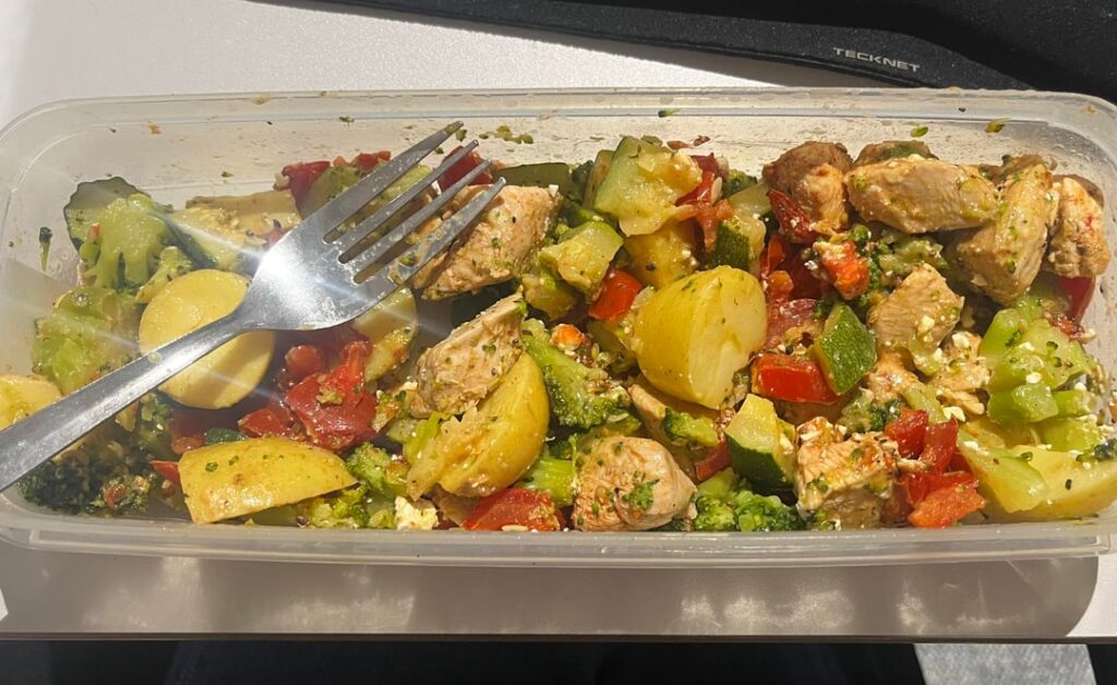 Lunch today 457 cals 49g protein, 15g fat, 37g carbs