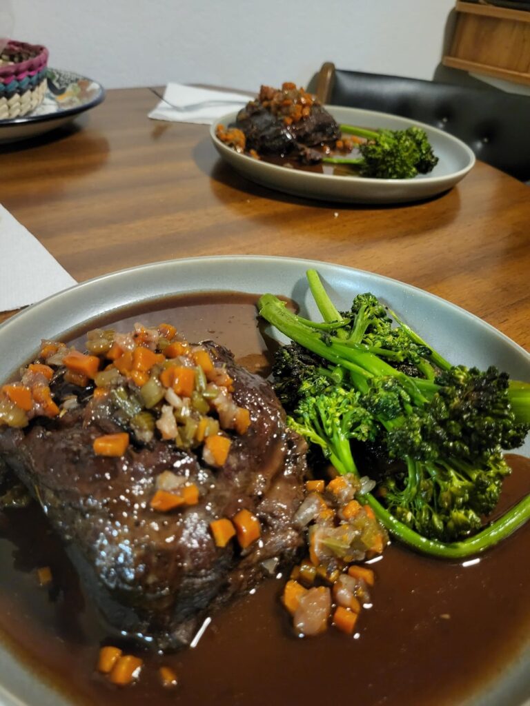 I braised som beef cheeks in red wine.