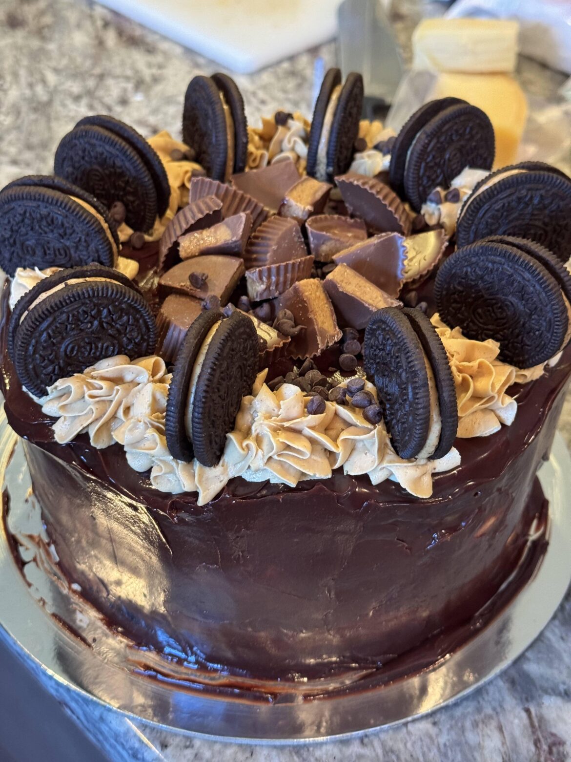[Homemade] Chocolate Peanut Butter Cake
