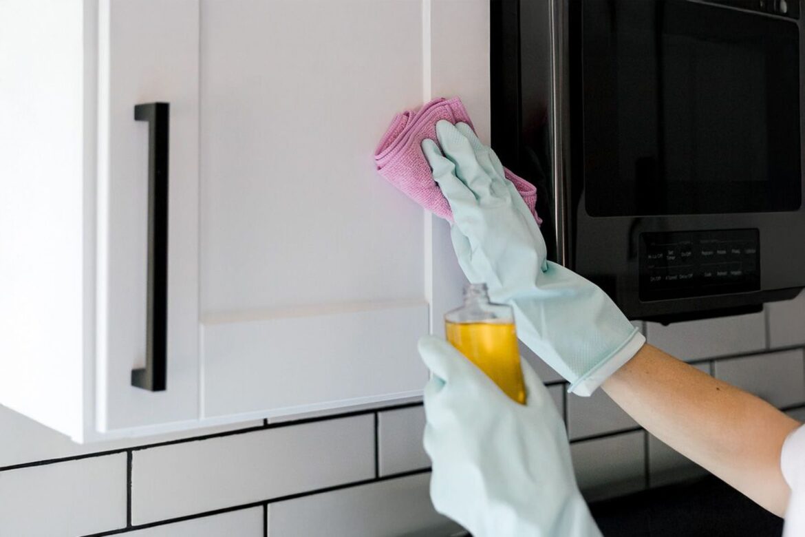 6 Surprising Ways to Use Olive Oil to Clean Your Home, According to Pros