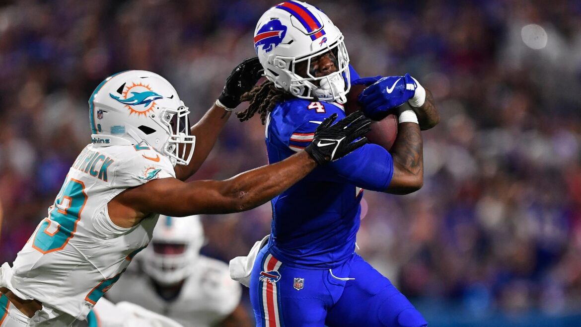 Bills running back James Cook is already validating his new contract 3 weeks into the season Bills running back James Cook is already validating his new contract 3 weeks into the season