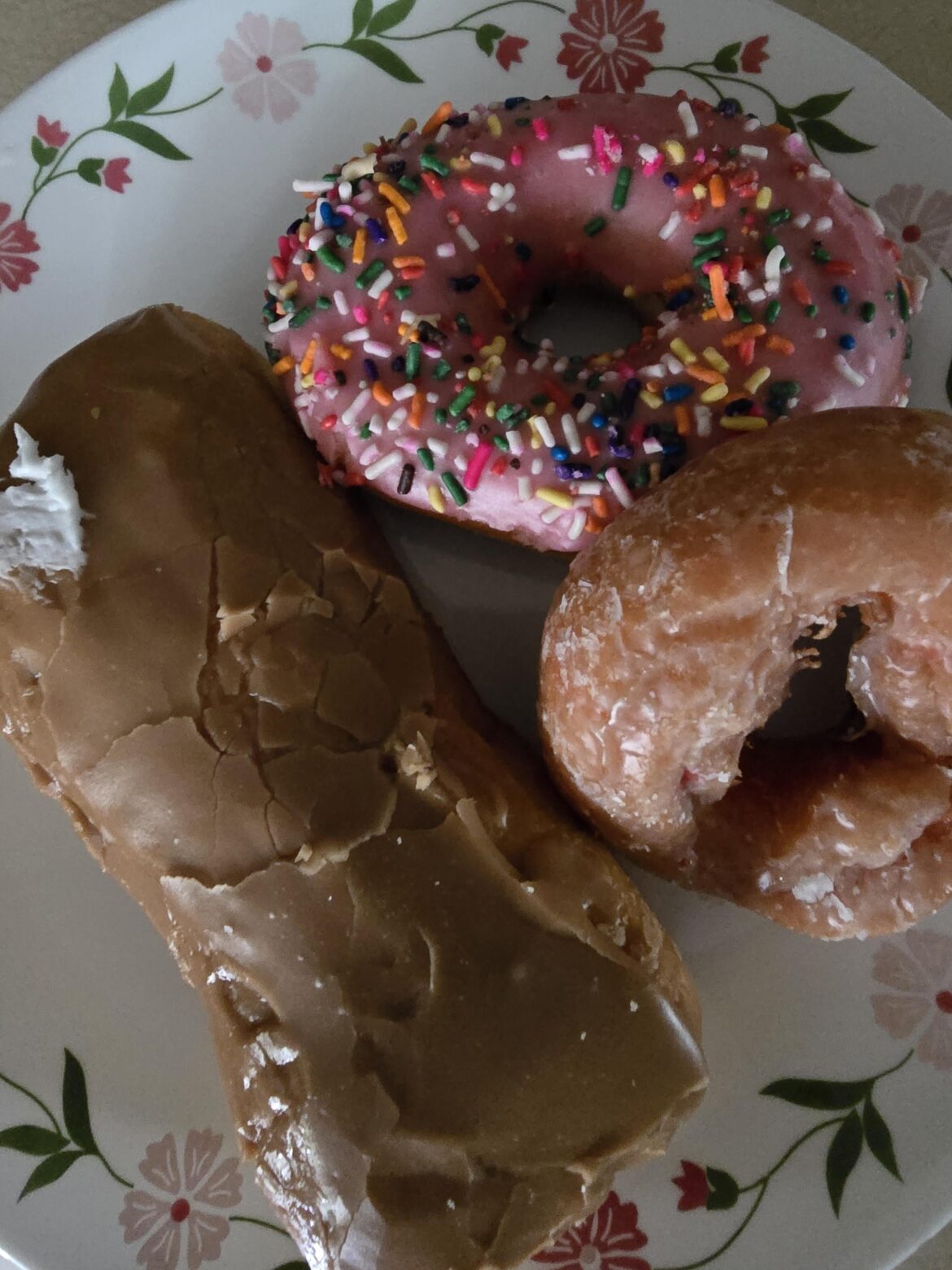 Maple,strawberry cake,strawberry frosted