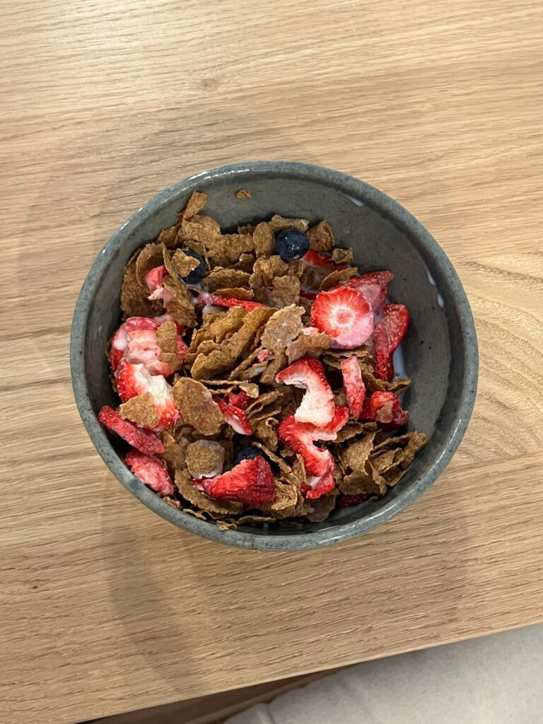 Full day @ 1244 cal, 90g protein, 45g fiber Full day @ 1244 cal, 90g protein, 45g fiber