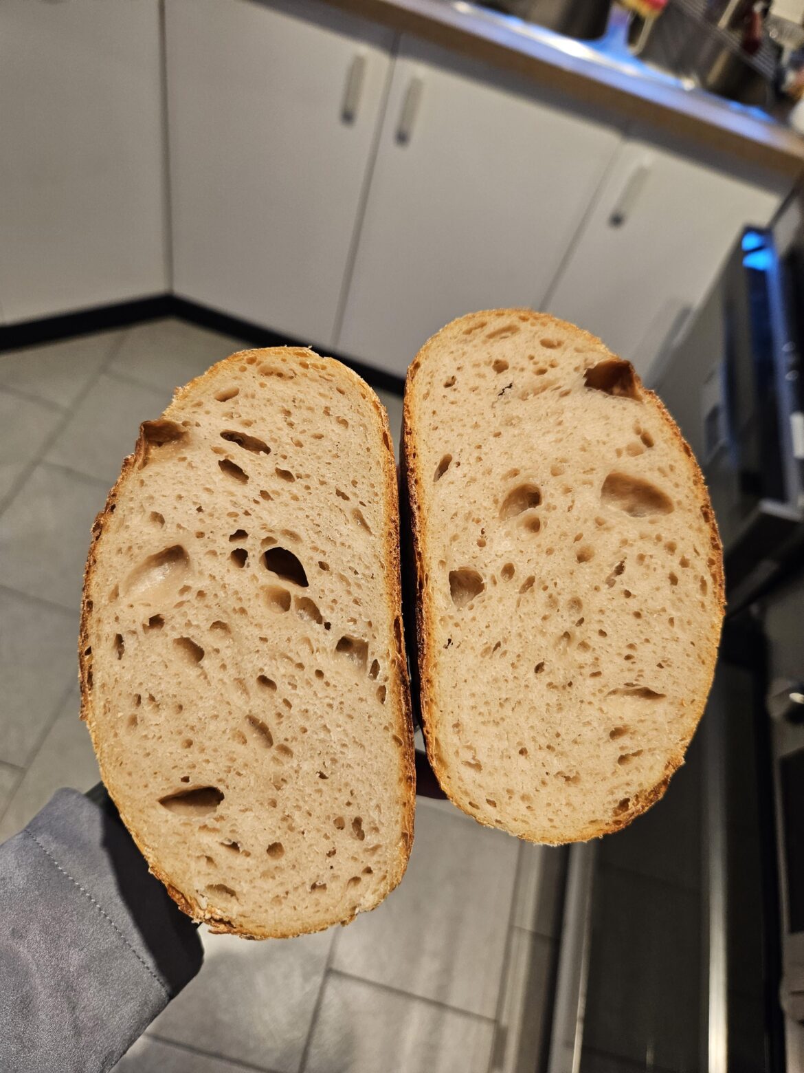 My best loaf yet, feedback please
