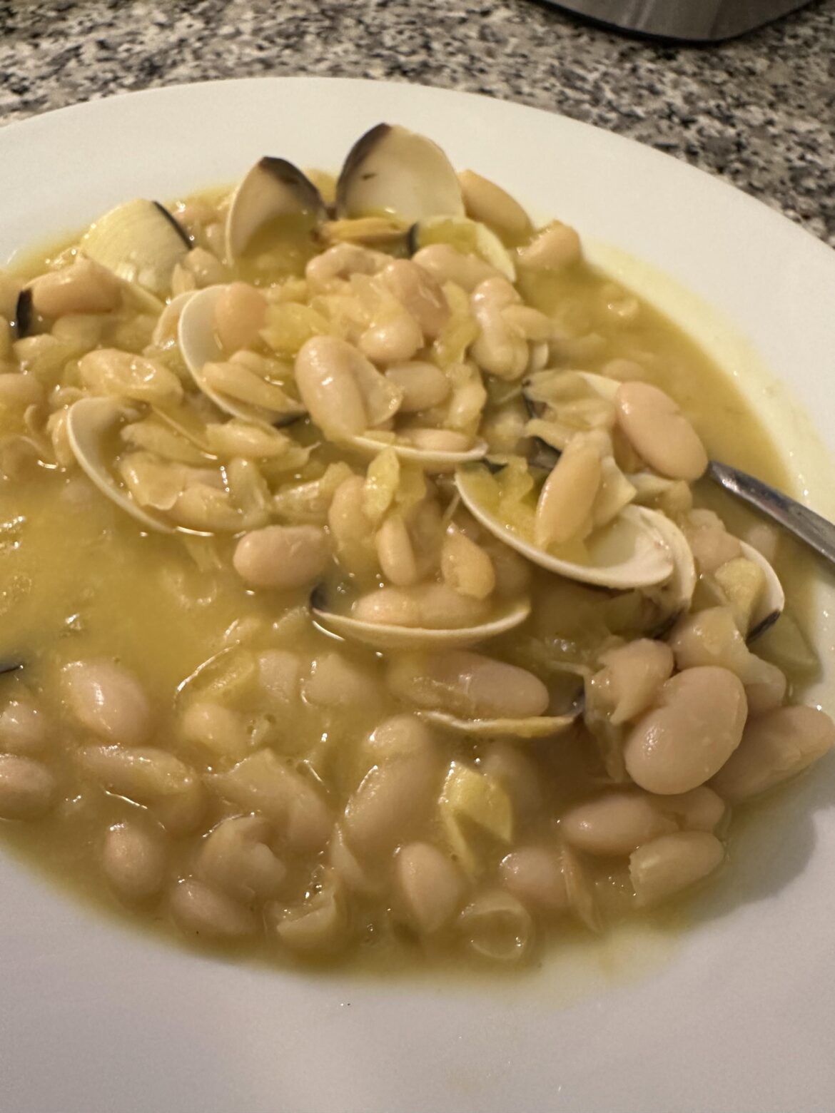 White beans and clams