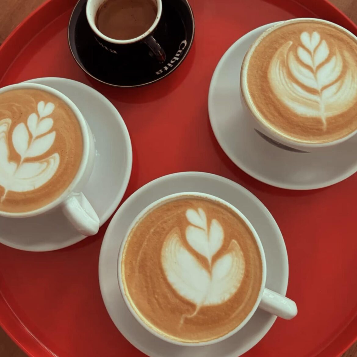 This mugs were done at my friends place with a home built coffee machine,created by my engineer friend. Berlin coffee culture is sick🇩🇪