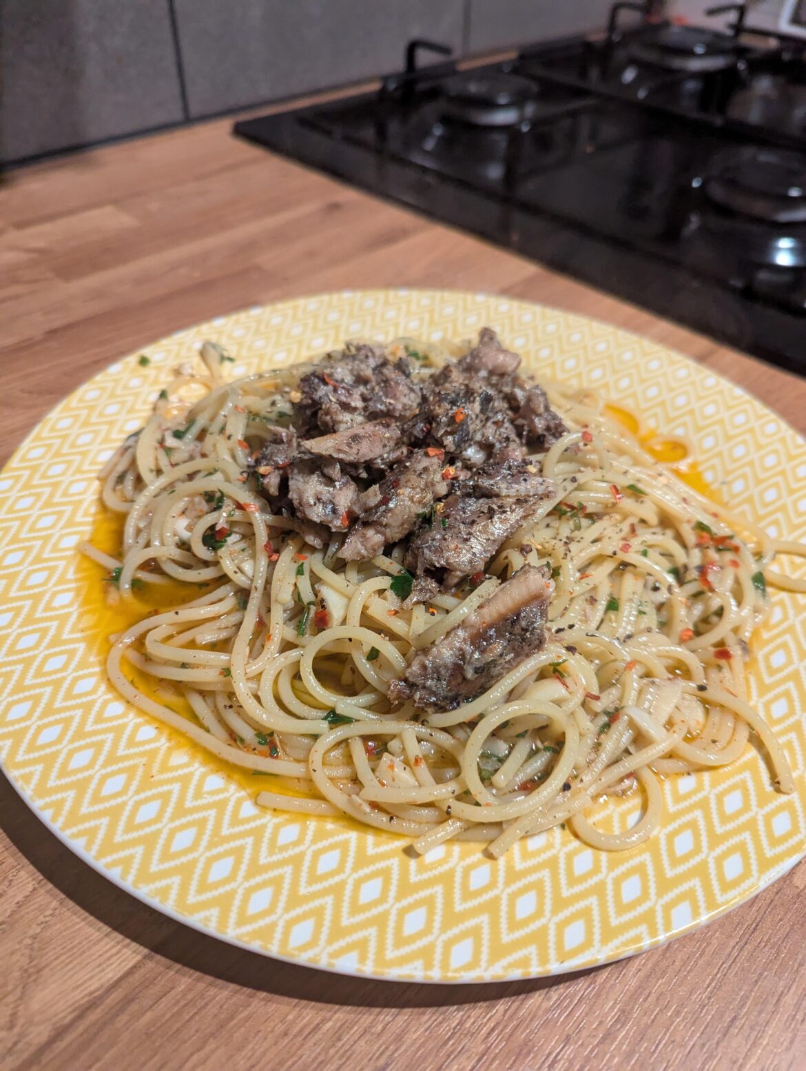 Aglio E Olio (sardines as a topping) luxury