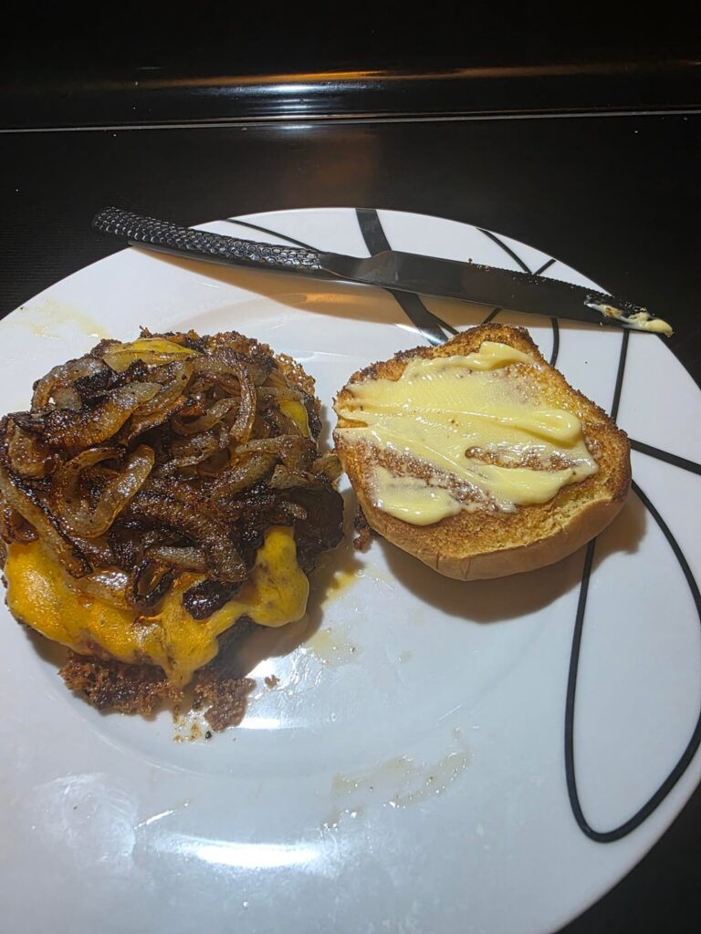 Decided to make a cheeseburger today