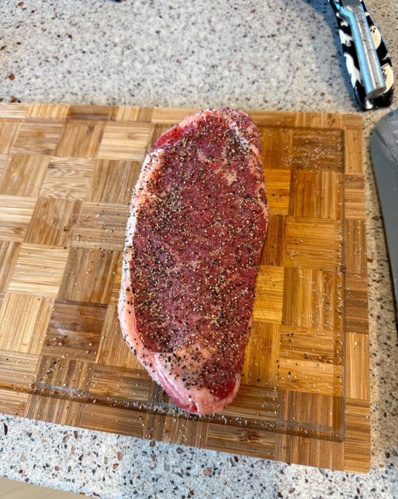 My most recent steak, prime NY strip, reverse sear, perfectly cooked (imo) 🤤