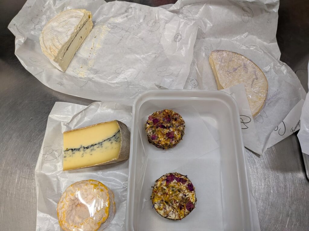 Too bad he had few things in the shop.