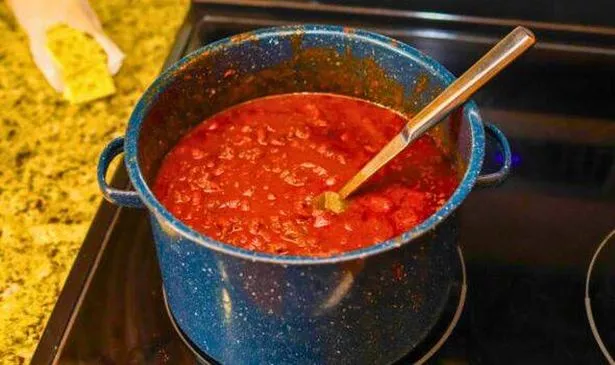 Picture of spaghetti sauce 
