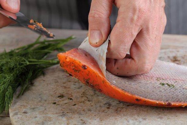 Removing skin from salted salmon