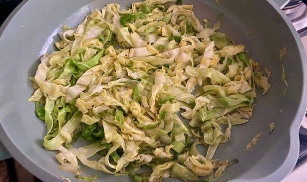 cooking cabbage in frying pan