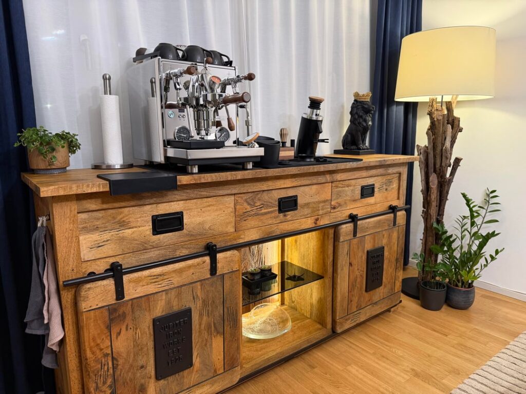 Finally upgraded my coffee corner, and it feels like heaven