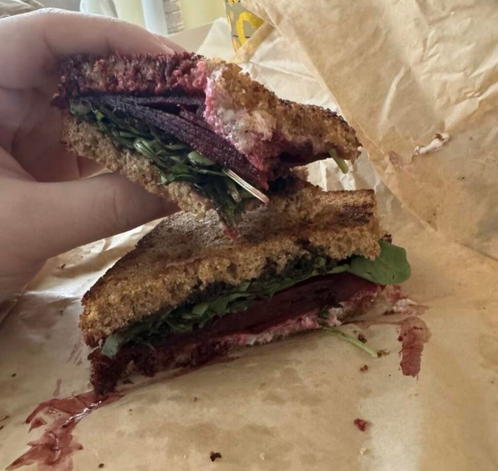 estimate on this beet sandwich? 600?