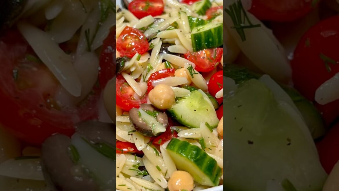 How to make the BEST Orzo Pasta Salad #summersalad #orzo #pastasaladrecipe #easysaladrecipe #fresh