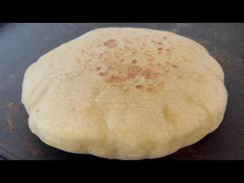 Pane Batbout Marocchino: Soffice , Sfogliato e Versatile, perfetto da farcire in ogni momento della Pane Batbout Marocchino: Soffice , Sfogliato e Versatile, perfetto da farcire in ogni momento della