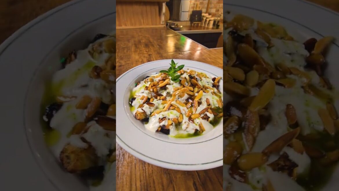The Best Eggplant Fatteh Recipe You Will Ever Try! #cooking #food #foodie #shorts #shortvideo The Best Eggplant Fatteh Recipe You Will Ever Try! #cooking #food #foodie #shorts #shortvideo