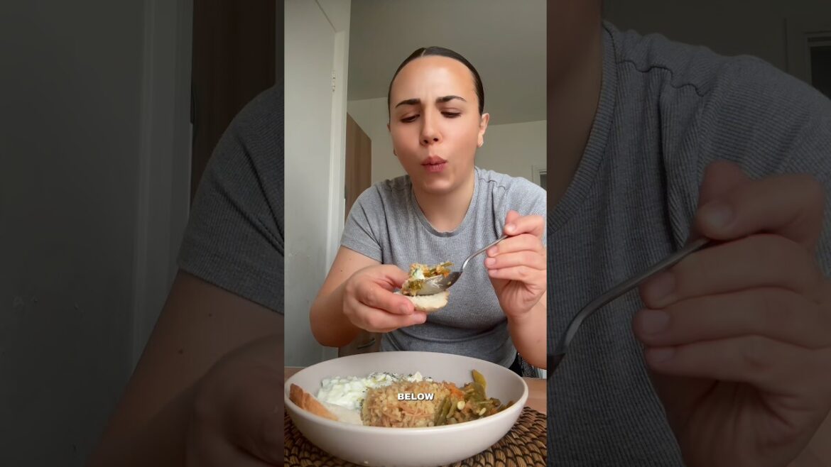 Turkish Comfort Food: Green Beans, Bulgur Pilaf & Cacık Turkish Comfort Food: Green Beans, Bulgur Pilaf & Cacık