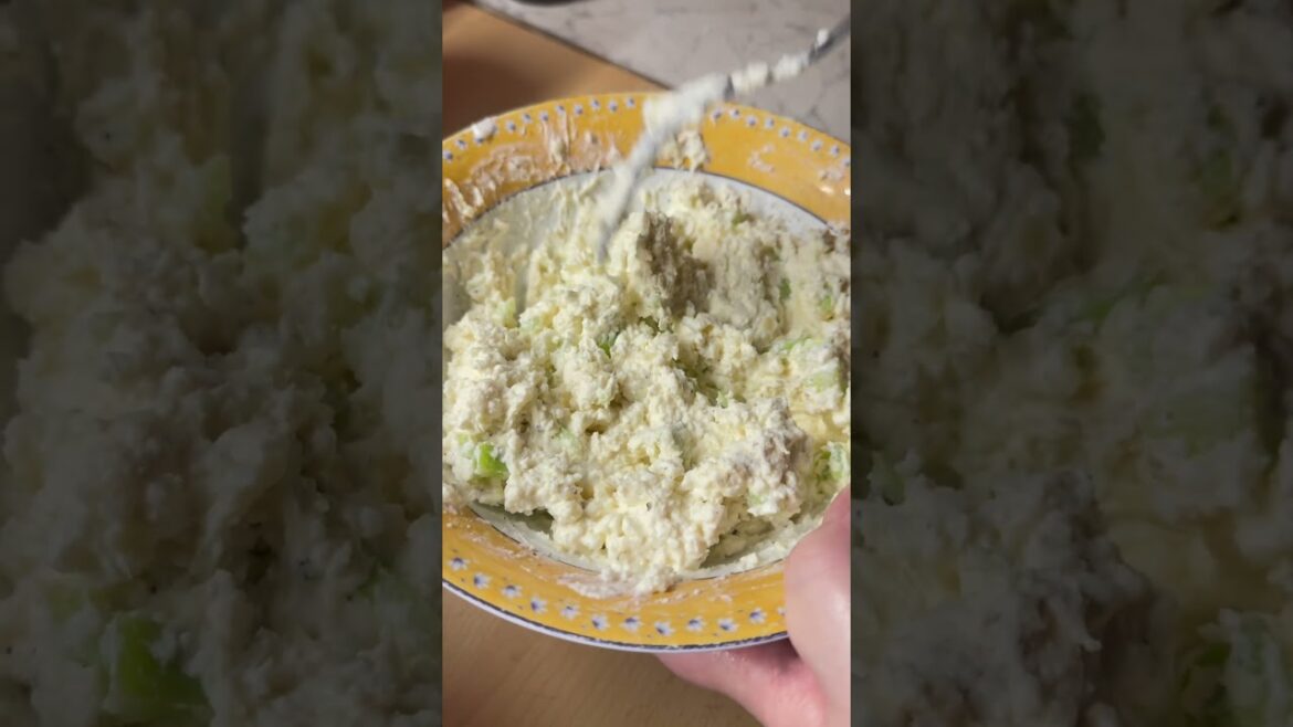 Εύκολη συνταγή για τυροπιτάκια