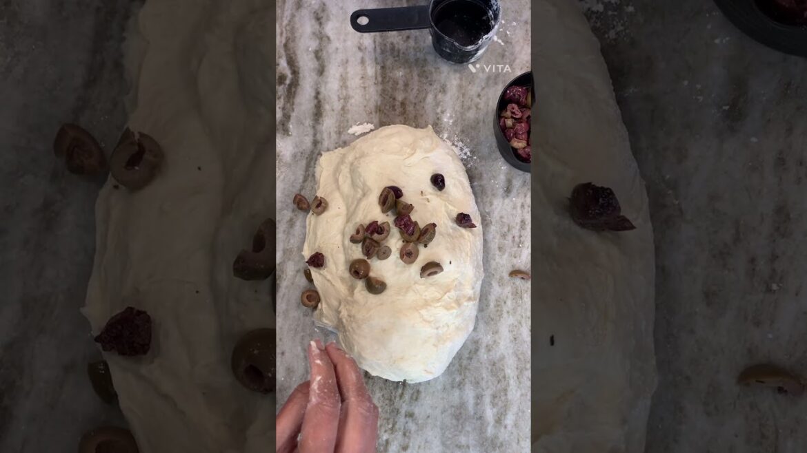 Easiest Olive Bread from scratch!