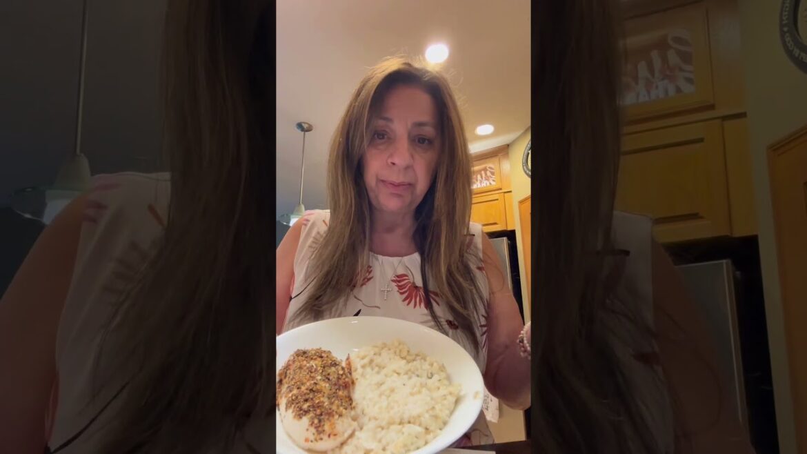 Mediterranean roasted chicken with lemon herb, brown rice risotto #love #food  Mediterranean roasted chicken with lemon herb, brown rice risotto #love #food 