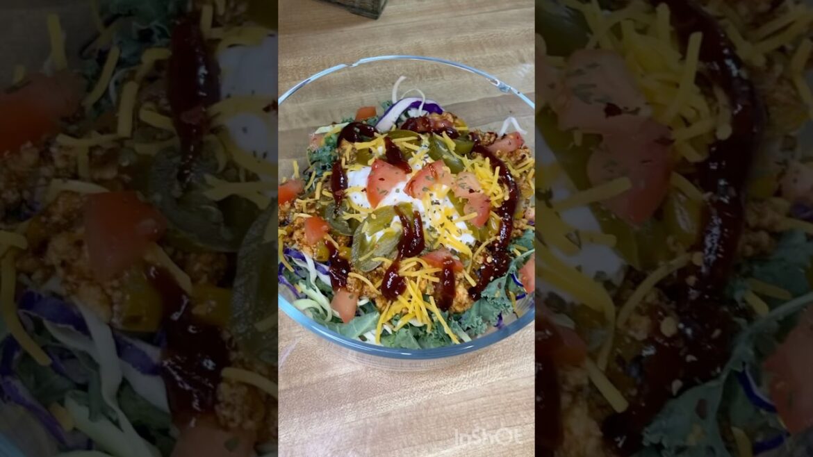 BBQ Chicken Salad #viral #viralvideo #shorts #shortsfeed #shortsvideo #foryou #shortvideo  #food
