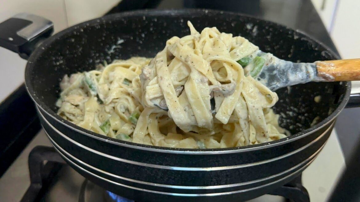 Easy & Delicious | White Sauce Pasta | Creamy Pasta Recipe | How to make Pasta