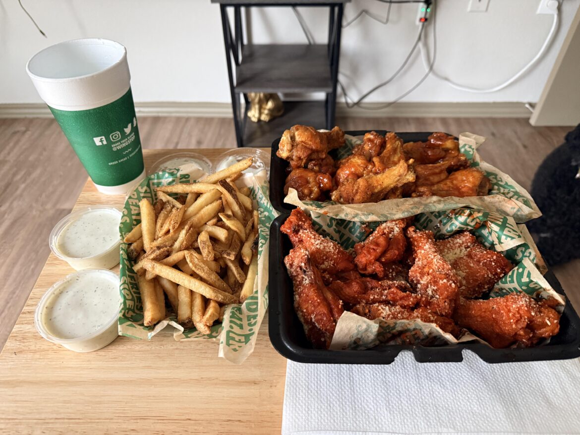 When your bro works at wingstop 😮‍💨