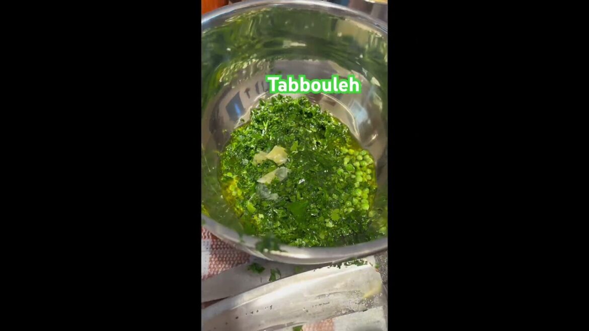 Lebanese Tabbouleh Salad
