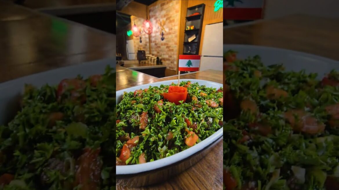 How to Make the Perfect Lebanese Tabbouleh at Home #recipe #lebanon #food #shortvideo #shortvideo