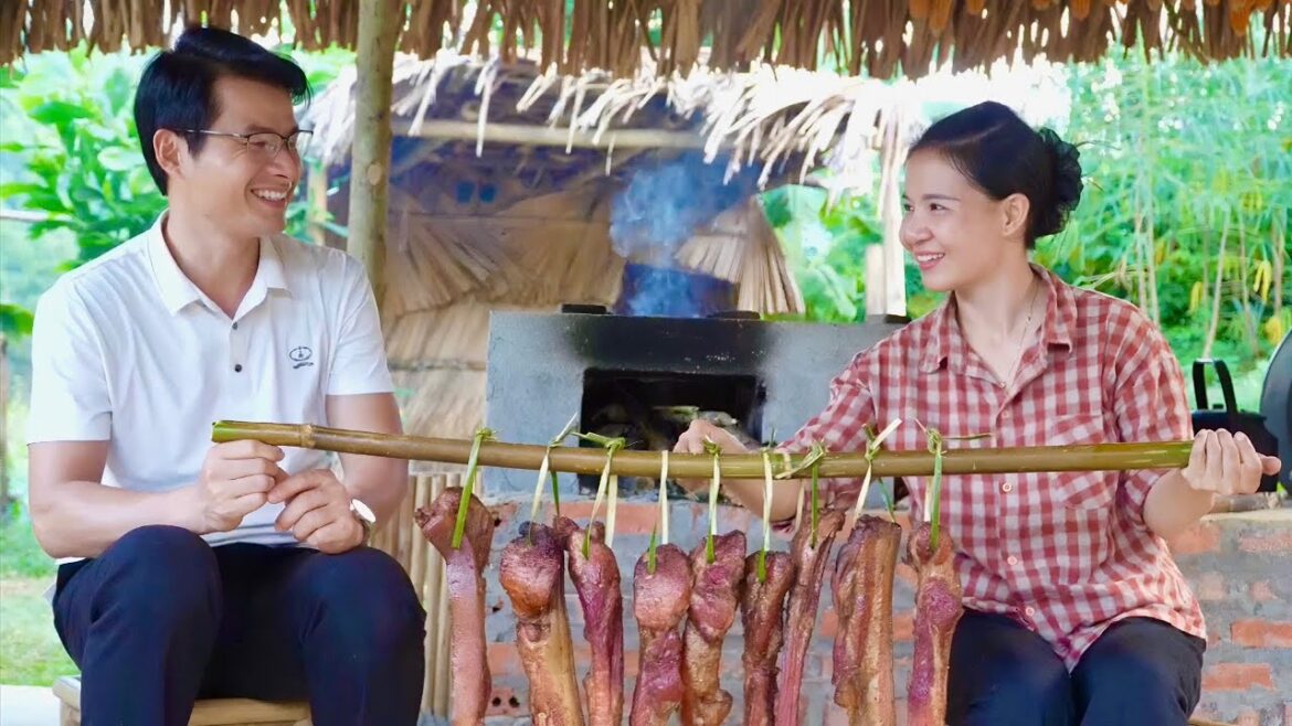 family secret revealed: CEO Toan personally teaches Tu Diem the traditional smoked meat recipe family secret revealed: CEO Toan personally teaches Tu Diem the traditional smoked meat recipe