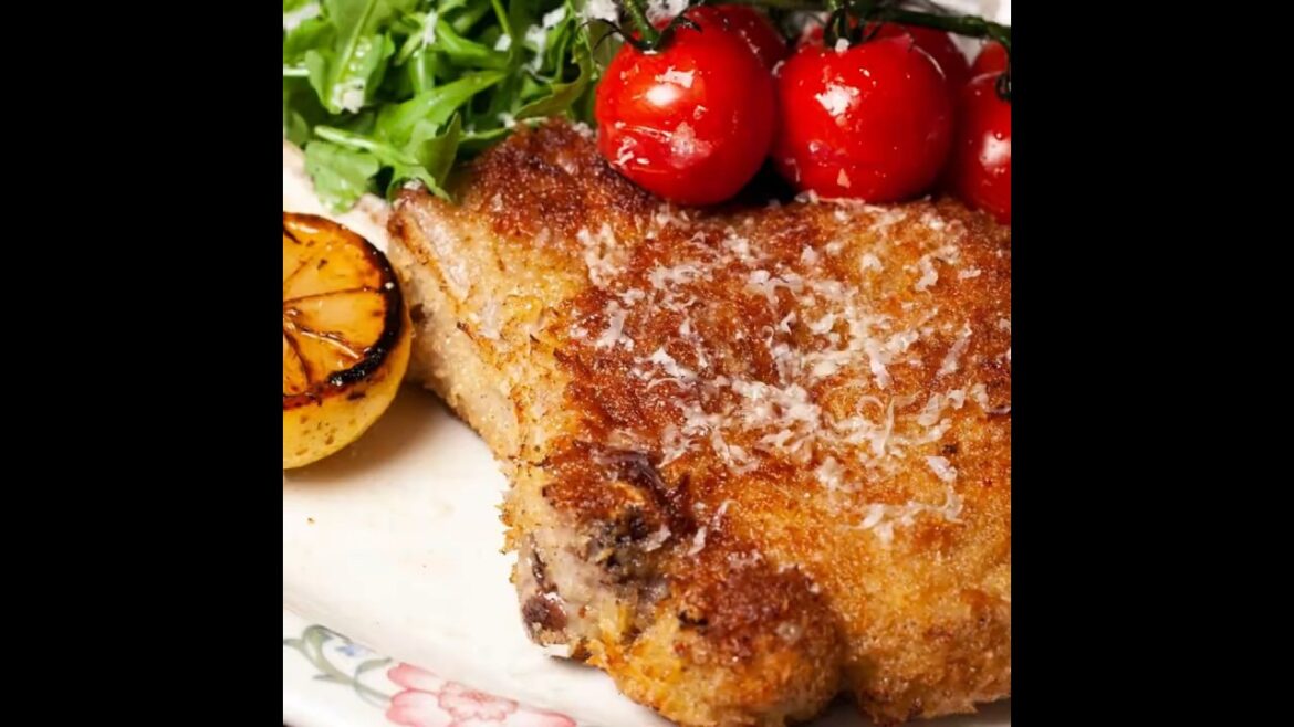 Cotoletta alla Milanese - Italian Cuisine