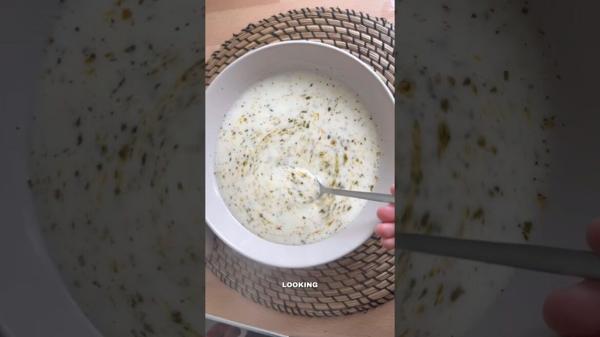 Yayla Çorbası | Traditional Turkish Yogurt & Rice Soup Recipe Yayla Çorbası | Traditional Turkish Yogurt & Rice Soup Recipe