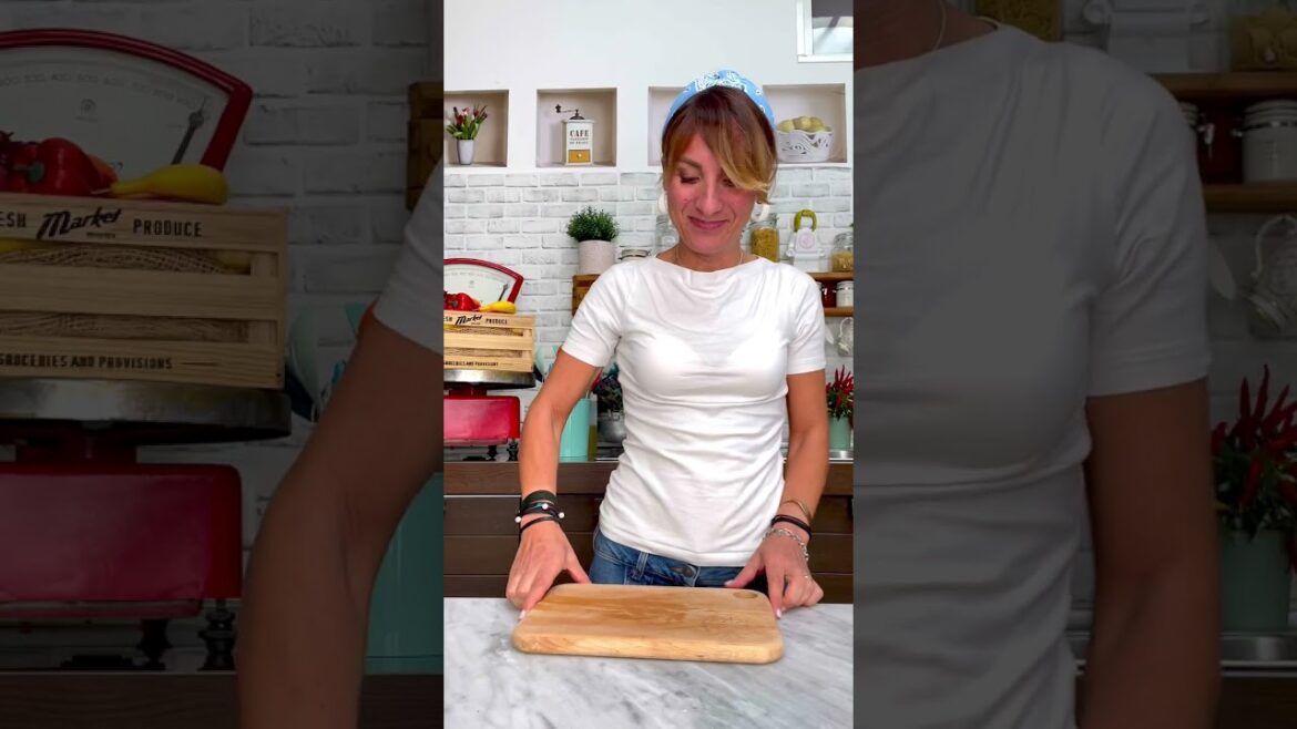 RISOTTO CON GORGONZOLA, PERE E NOCI: FACILE E GUSTOSISSIMO RISOTTO CON GORGONZOLA, PERE E NOCI: FACILE E GUSTOSISSIMO