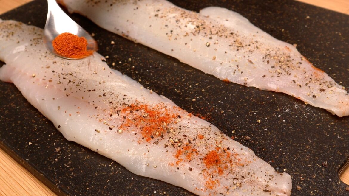 It’s so simple! You will fall in love with this haddock recipe! Super easy fish recipe! It's so simple! You will fall in love with this haddock recipe! Super easy fish recipe!