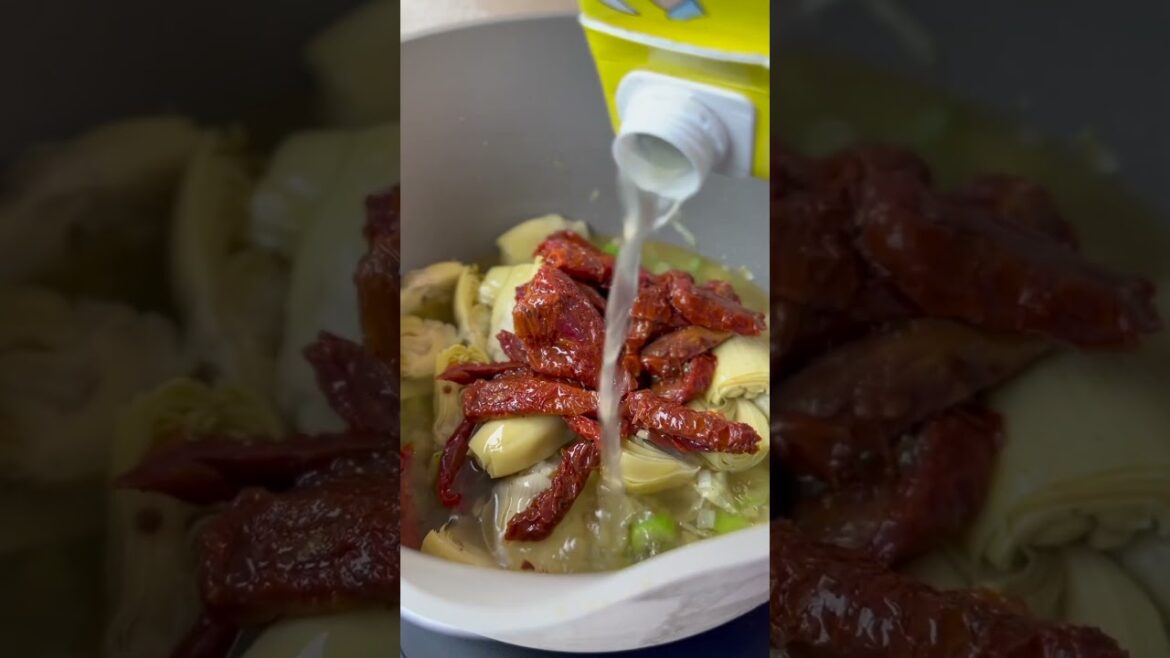 Creamy Artichoke & Sun Dried Tomato Soup