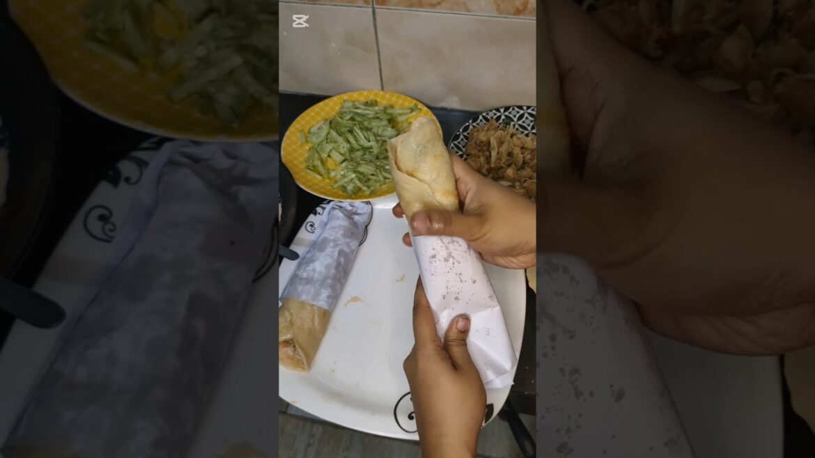 Delicious CHICKEN WRAPS-Tortilla Wraps recipe #chickenwrap #chicken #youtubeshorts #viralshorts