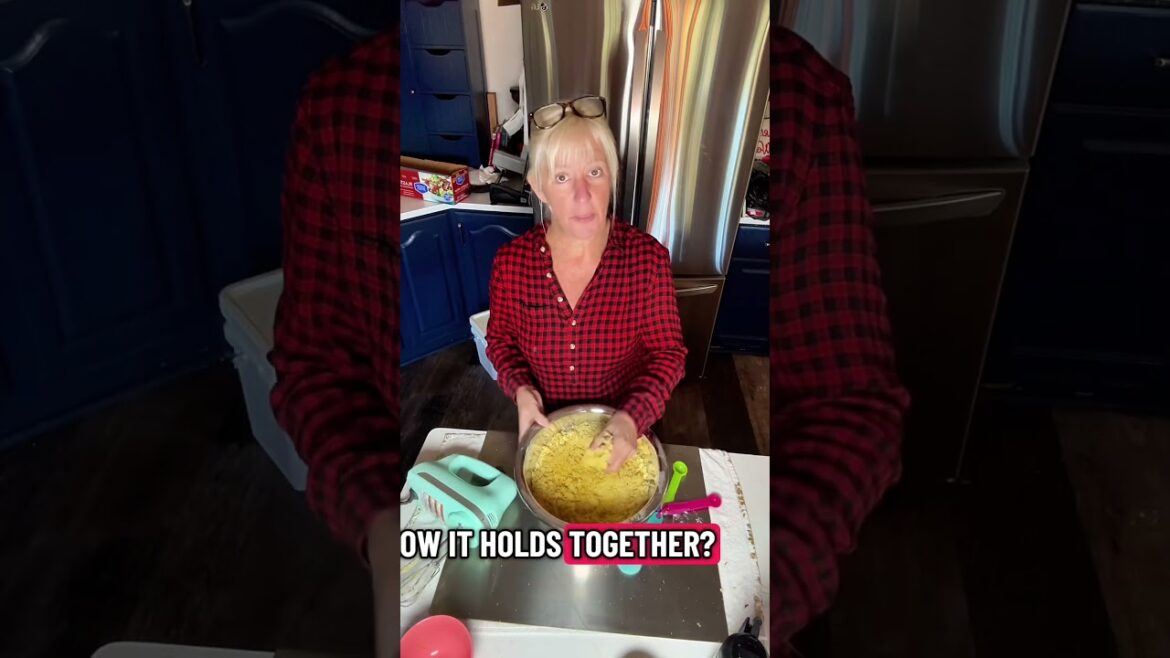 Everyone Needs This Biscotti Recipe For The Holidays #baking #recipe #makeahead Everyone Needs This Biscotti Recipe For The Holidays #baking #recipe #makeahead