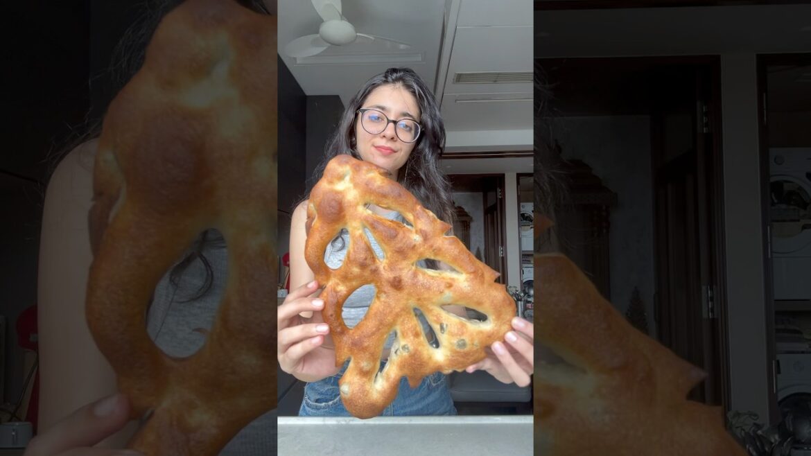 Fougasse #frenchbread #olives #rosemary #rusticbread #provence #herbs #artisanbread #artisanbakery