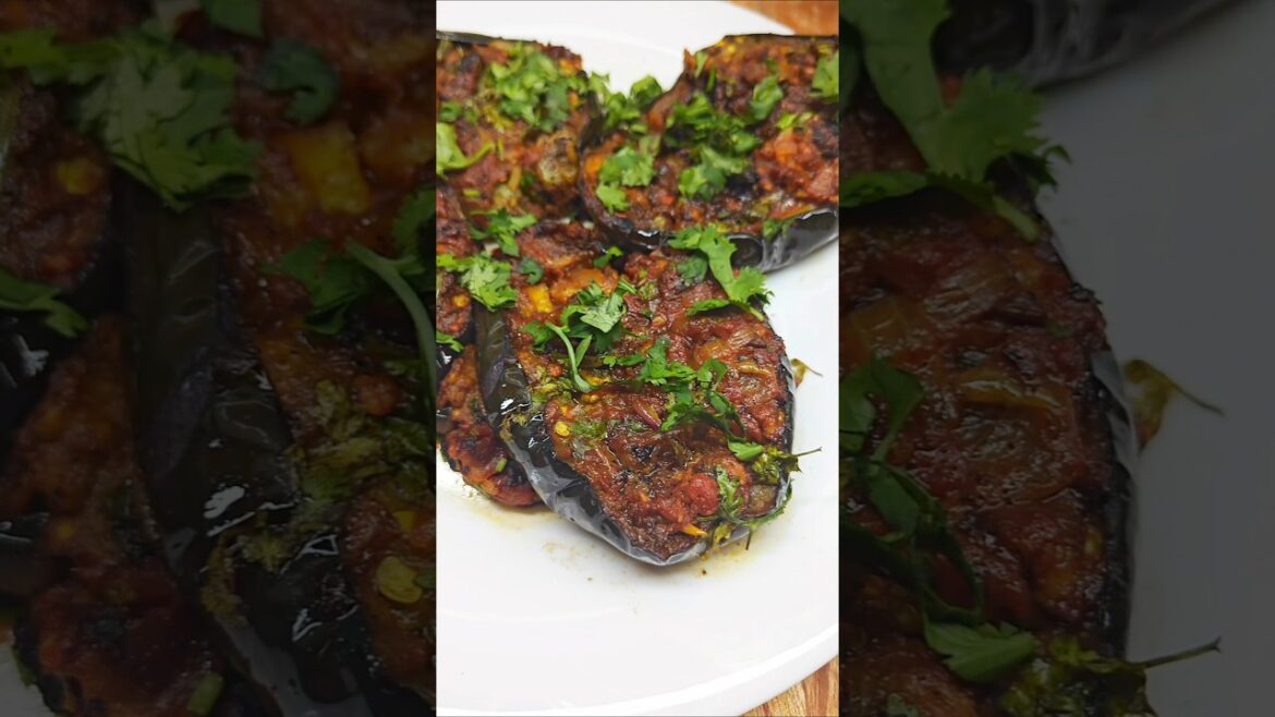 Fried Eggplant Recipe | Tawa Fry Baingan Recipe | Spicy Brinjal Recipe