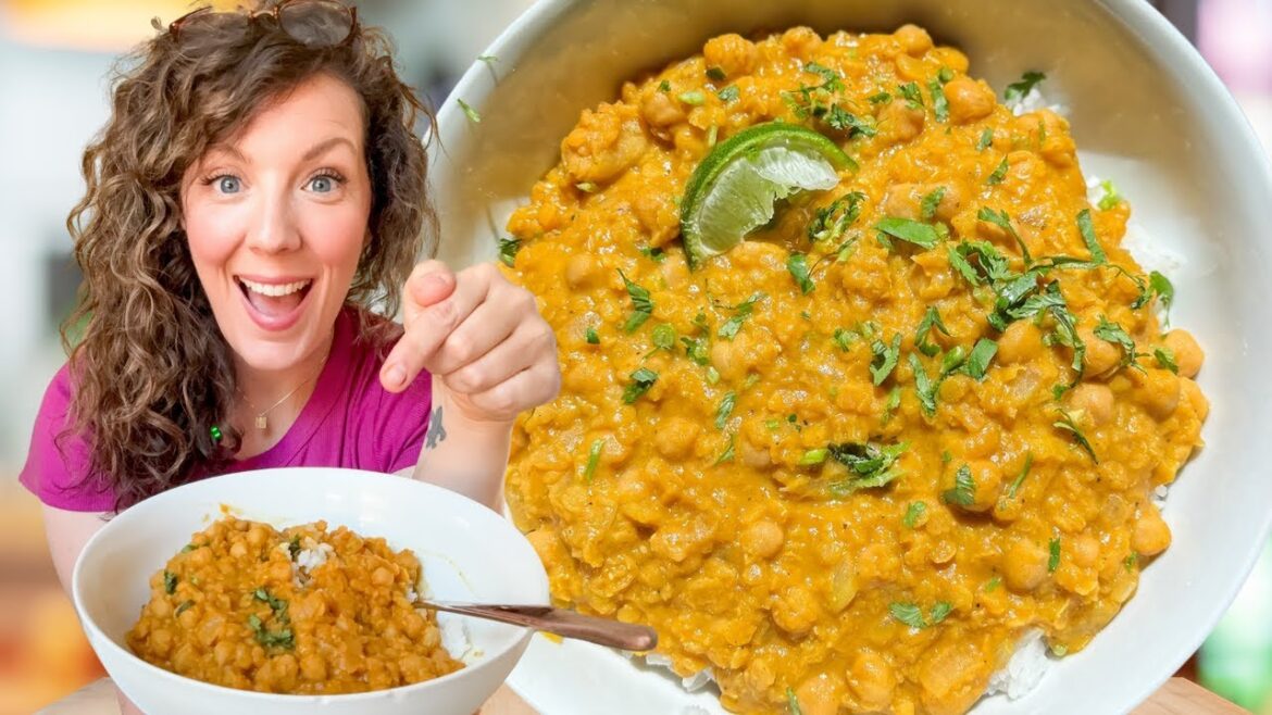 I Can’t Stop Making This ANTI-INFLAMMATORY Chickpea + Lentil Curry | Dairy Free & High Protein