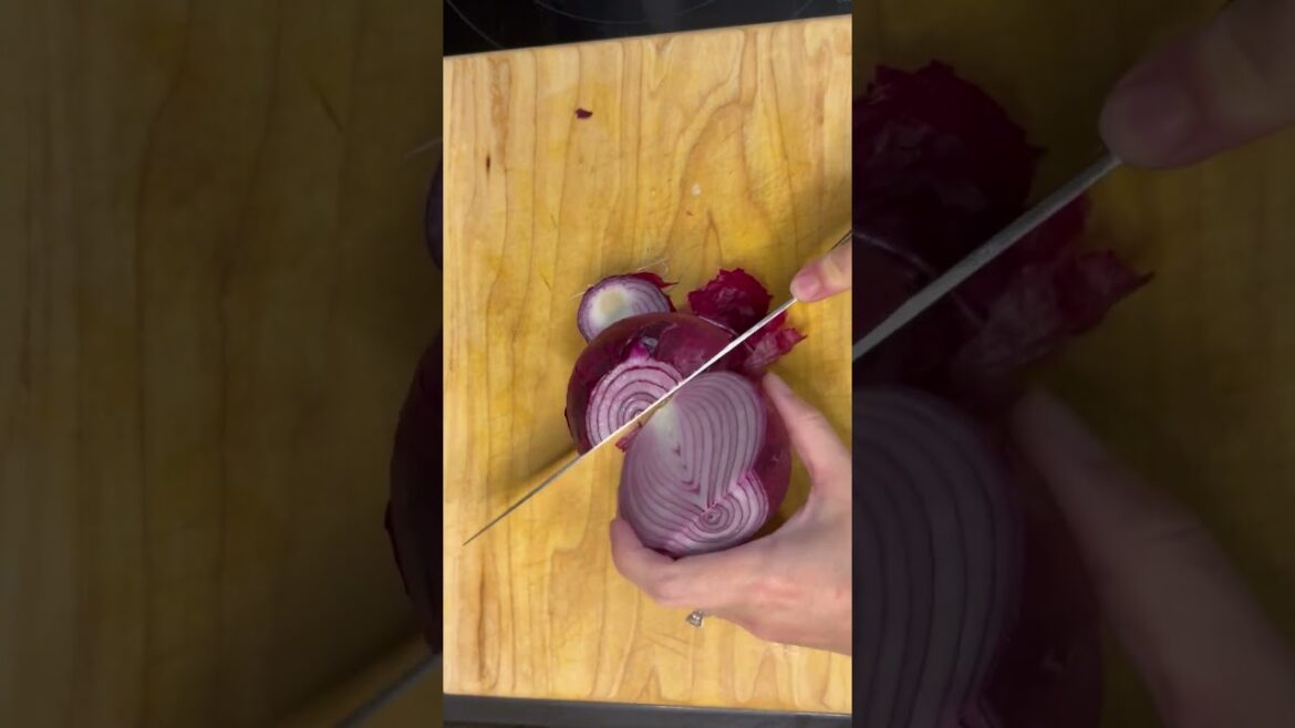 Stop Buying Your Guacamole From the Store Stop Buying Your Guacamole From the Store