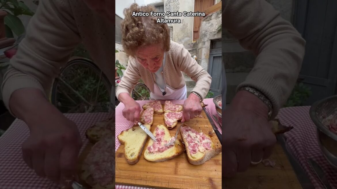 Bruschettone gorgonzola e salsiccia ❤️