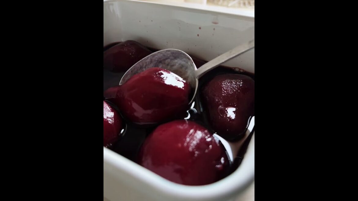 Banana-Pear Red Wine Compote