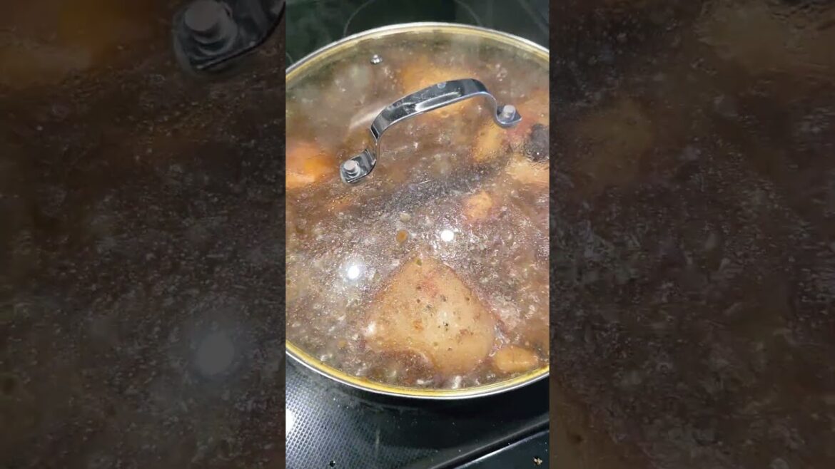 Easy Homade sweet Moroccan chicken.                            #easyrecipes #chickendishes